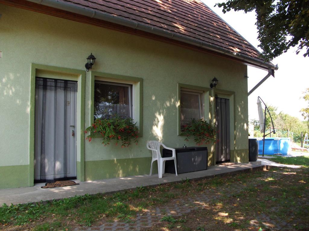 Ferienhaus Hartmann Hévíz 外观 照片